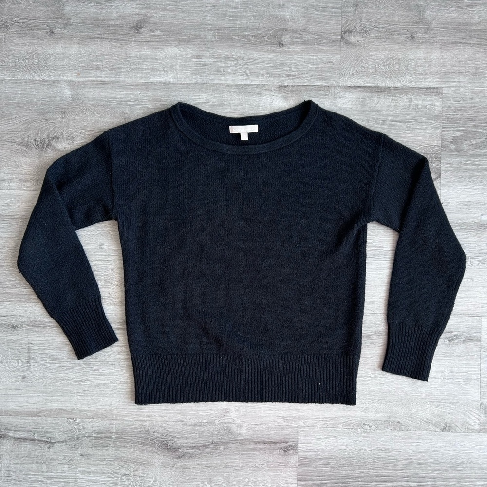 Banana Republic Black Women's Sweater wool/alpaca/nylon/acrylic blend. Size L
